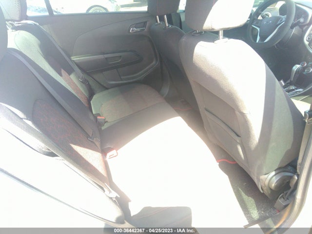 Chevrolet SONIC LT 2019 1G1JD5SB0K4114069 Image 8