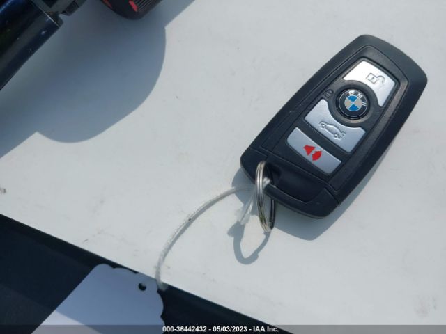 WBA5A5C52FD518018 BMW 5 Series 528i