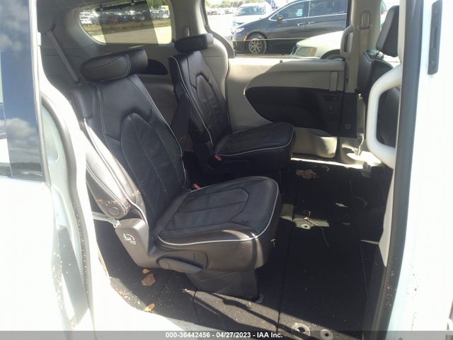 Chrysler Pacifica Limited 2022 2C4RC1GGXNR117413 Image 8