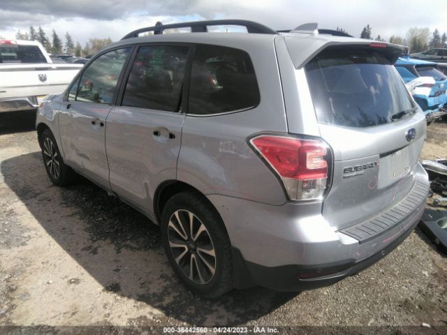 JF2SJGWC1HH509335 Subaru Forester Touring