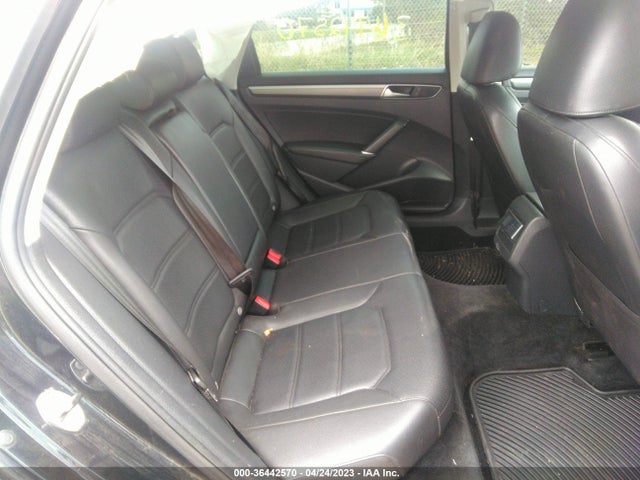 1VWDT7A31HC061634 Volkswagen Passat R-line W/comfort Pkg