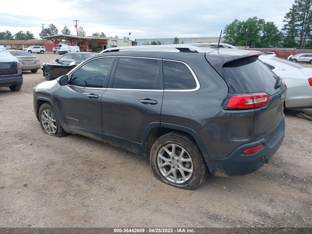 1C4PJLCB7HW593052 Jeep Cherokee Latitude