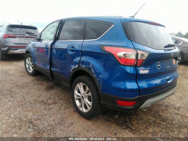 1FMCU0G99HUB43258 Ford ESCAPE SE