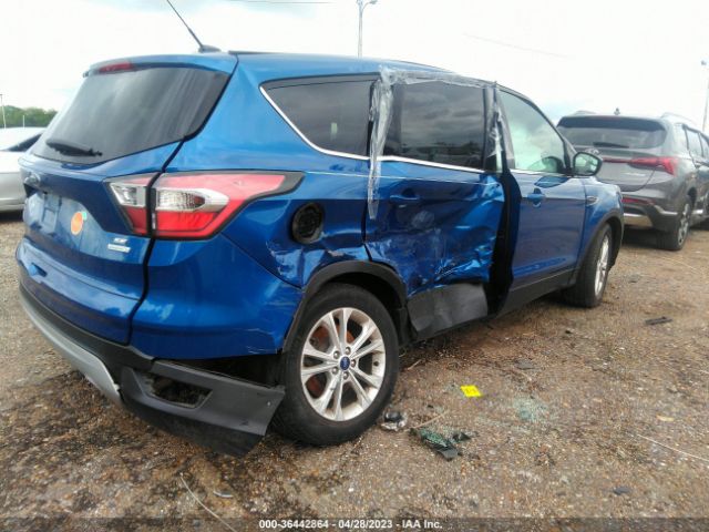 1FMCU0G99HUB43258 Ford ESCAPE SE
