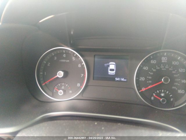 3KPF24AD7ME406464 KIA Forte Lxs