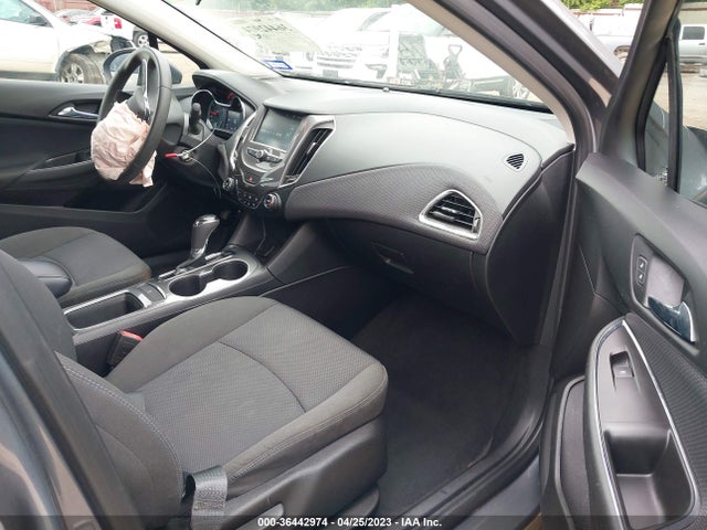 Chevrolet CRUZE LT 2018 1G1BE5SM2J7186133 Image 5