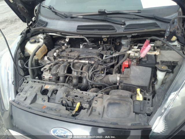 3FADP4BJ4FM172280 Ford FIESTA SE