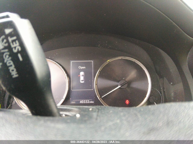 JTHCM1D23H5018914 Lexus IS