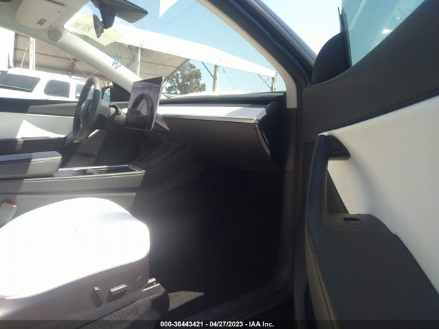 7SAYGDEF5NF346379 Tesla Model Y Performance Dual Motor All-wheel Drive