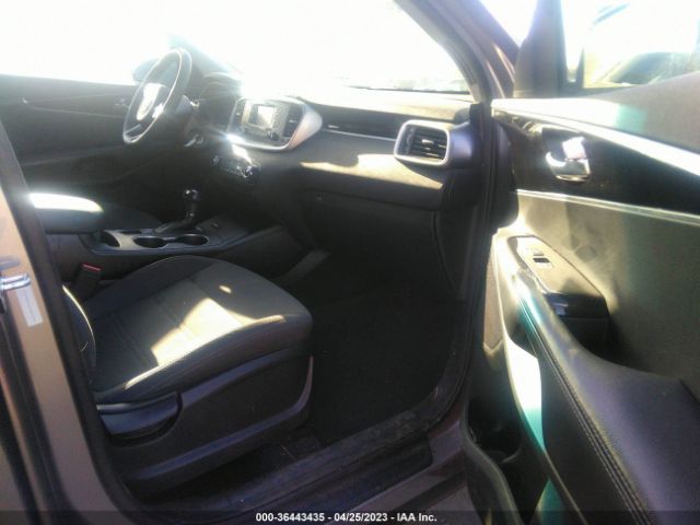 5XYPGDA51HG207269 KIA Sorento Lx V6