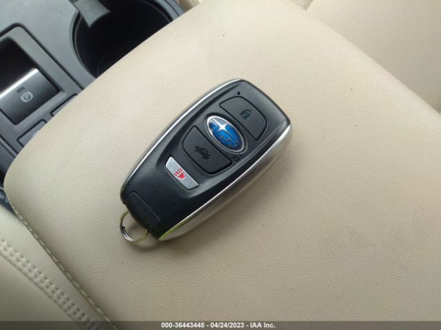 4S4BSENC6K3303736 Subaru Outback Limited
