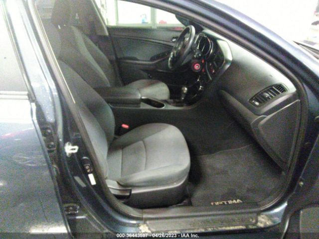 KNAGM4A70F5600998 KIA Optima Lx