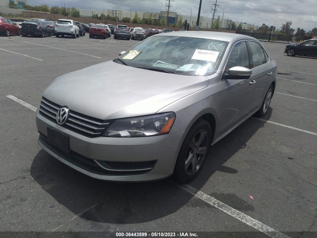 1VWBP7A30EC003408 Volkswagen PASSAT SE