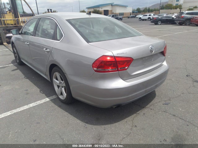 1VWBP7A30EC003408 Volkswagen PASSAT SE