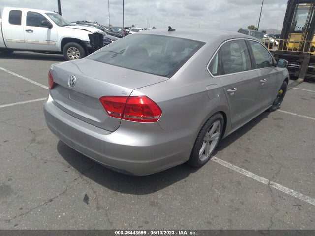 1VWBP7A30EC003408 Volkswagen PASSAT SE