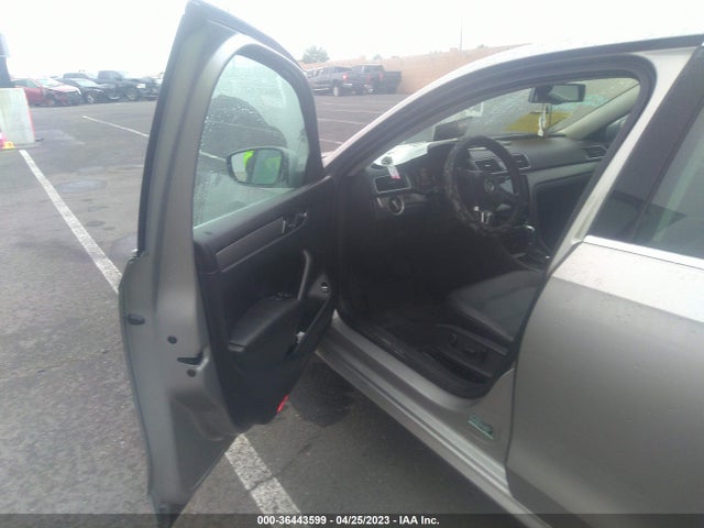 1VWBP7A30EC003408 Volkswagen PASSAT SE