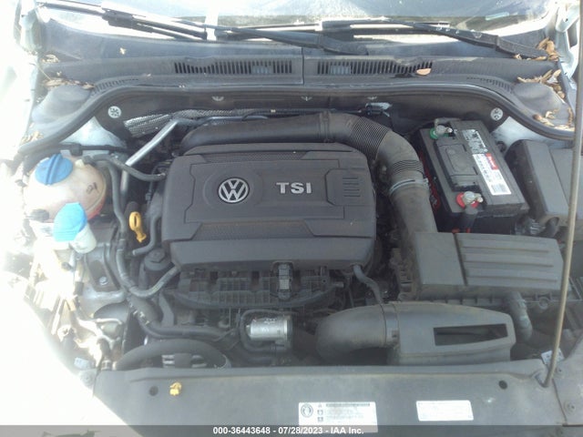 3VWD17AJ5GM225940 Volkswagen Jetta Sedan 1.8t Sport