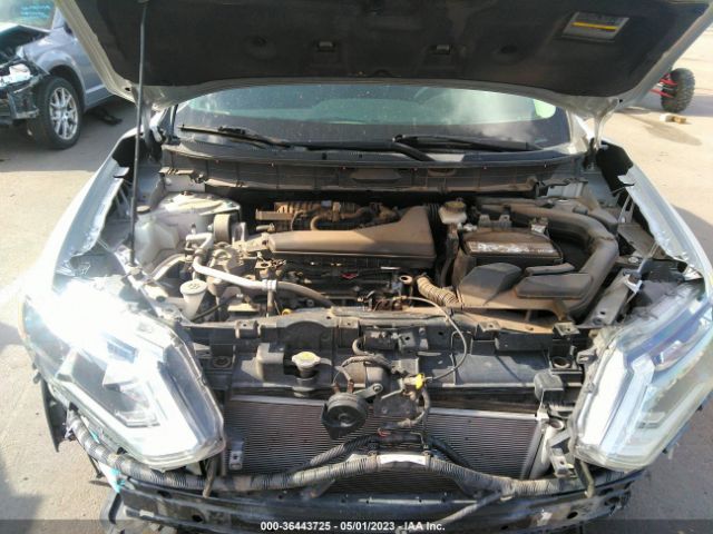 KNMAT2MV2HP552339 Nissan ROGUE SV