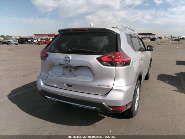 KNMAT2MV2HP552339 Nissan ROGUE SV