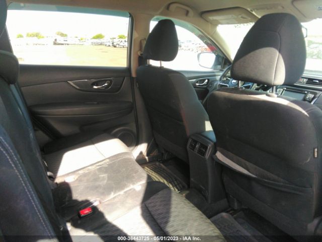 KNMAT2MV2HP552339 Nissan ROGUE SV