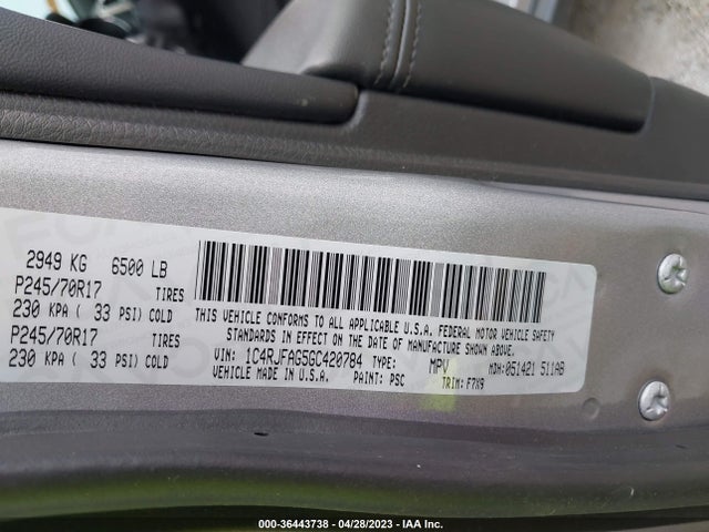 1C4RJFAG5GC420784 Jeep Grand Cherokee Laredo
