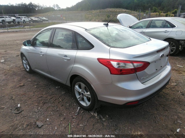 2014 FORD FOCUS SE VIN: 1FADP3F2XEL425857