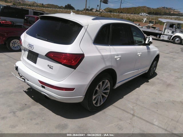 WA1LFAFP8EA038383 Audi Q5 Premium Plus