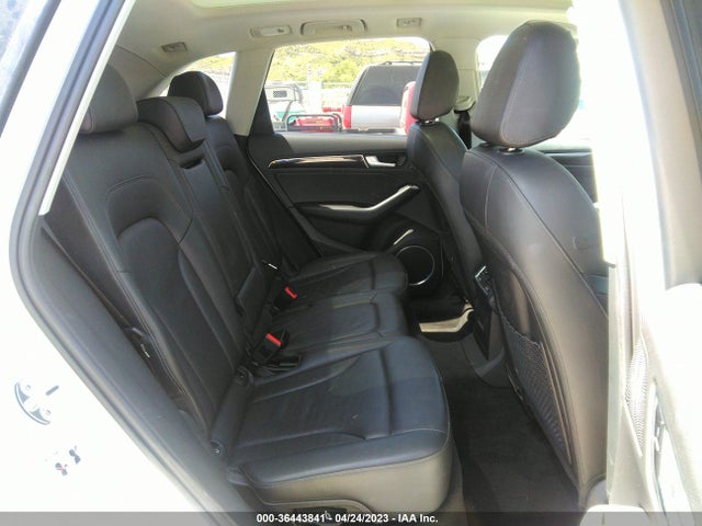 WA1LFAFP8EA038383 Audi Q5 Premium Plus