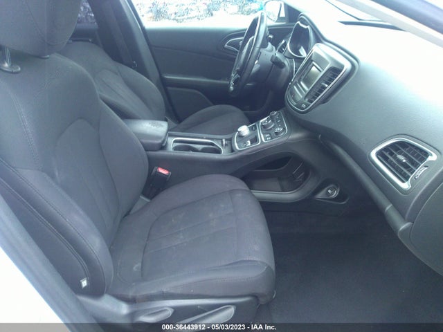 1C3CCCABXFN624653 Chrysler 200 Limited