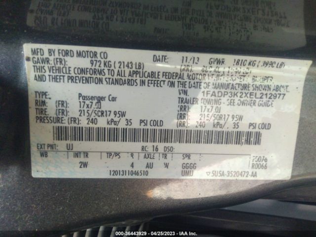 1FADP3K2XEL212977 Ford FOCUS SE