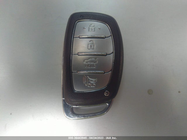 Hyundai Elantra Value Edition 2020 5NPD84LF7LH558971 Image 3