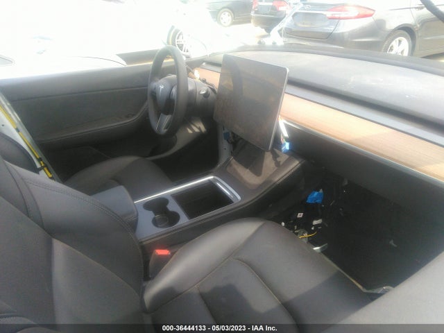 Tesla Model Y Performance 2022 7SAYGDEF1NF344046 Image 8