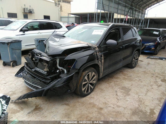 3VVTX7B23NM071957 Volkswagen TAOS SE