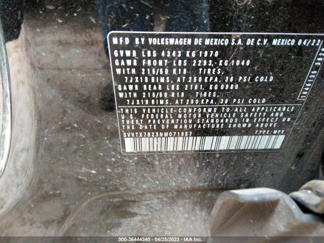 3VVTX7B23NM071957 Volkswagen TAOS SE