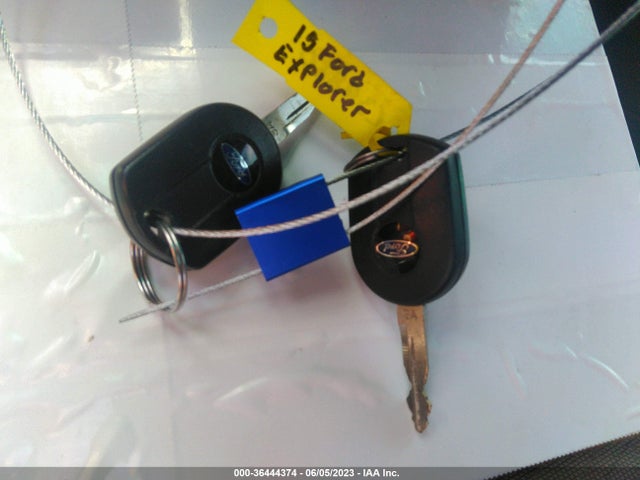 Ford Explorer Base 2015 1FM5K7B82FGC39850 Image 11