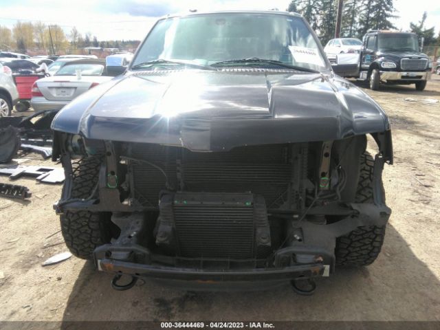 5LMJJ2JT2FEJ05455 Lincoln Navigator