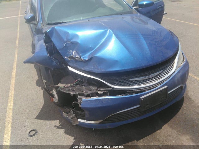 1C3CCCAB4GN140642 Chrysler 200 Limited