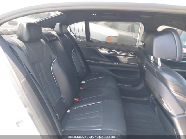 WBA7F0C57KGM24223 BMW 7 Series 750i