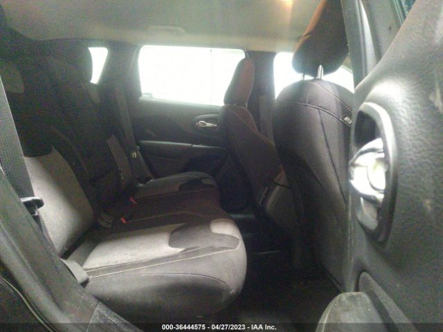 1C4PJMAB0EW303254 Jeep Cherokee Sport