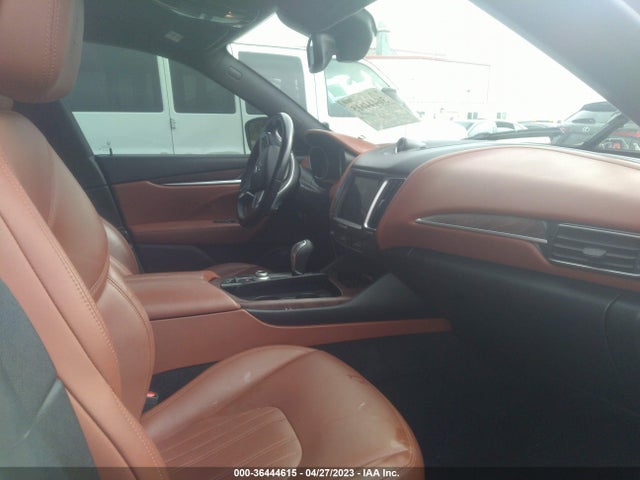 ZN661XUA2HX238615 Maserati Levante