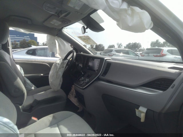 Toyota Sienna L 2020 5TDZZ3DC4LS027349 Image 6