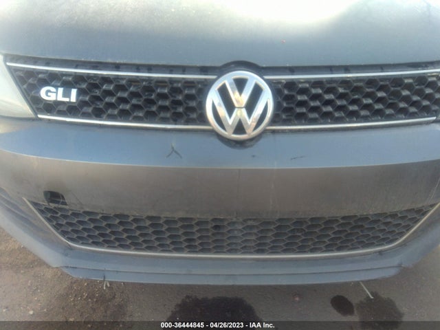 3VW4T7AJ9EM232252 Volkswagen Jetta Sedan Gli