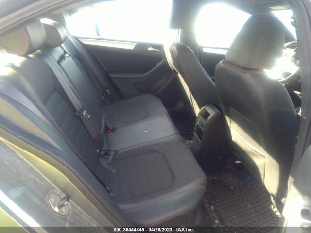 3VW4T7AJ9EM232252 Volkswagen Jetta Sedan Gli