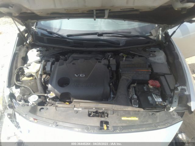1N4AA6AP1HC457108 Nissan Maxima Platinum