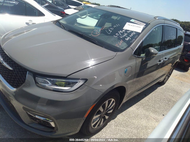 Chrysler Pacifica Hybrid Touring L 2021 2C4RC1L79MR603084 Image 2