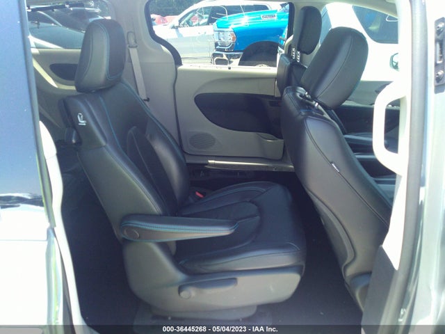 Chrysler Pacifica Hybrid Touring L 2021 2C4RC1L79MR603084 Image 8