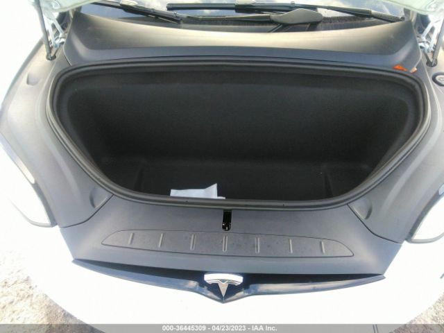 7SAXCDE5XPF381632 Tesla MODEL X
