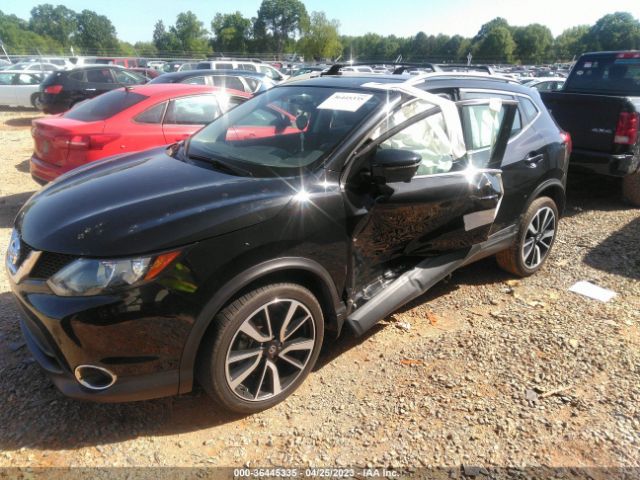 JN1BJ1CP9HW013264 Nissan Rogue Sport Sl