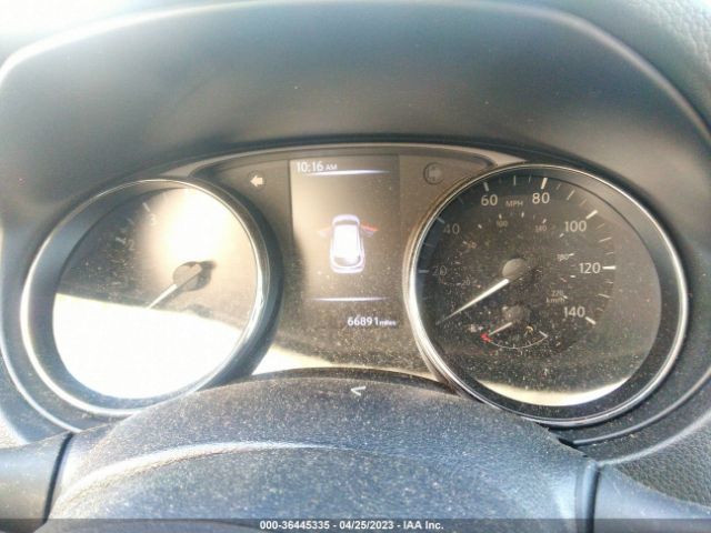 JN1BJ1CP9HW013264 Nissan Rogue Sport Sl