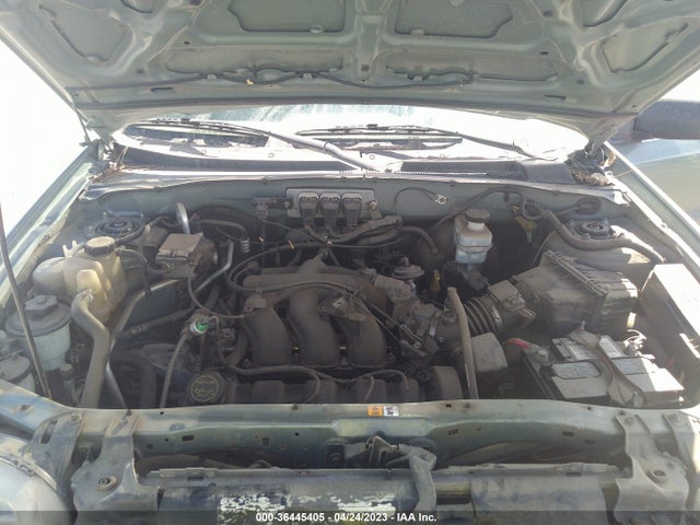 2005 FORD ESCAPE XLT VIN: 1FMCU93175DA07209